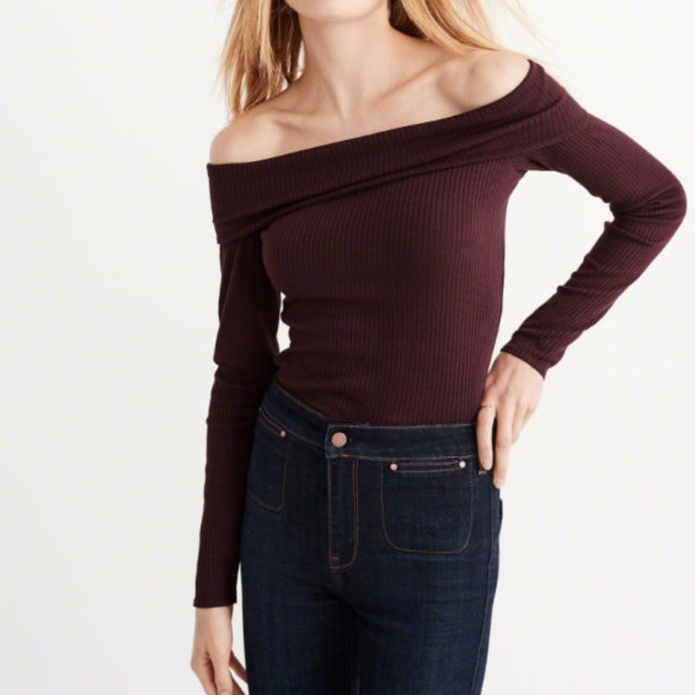 Abercrombie & Fitch Ribbed Off-The-Shoulder Top XS